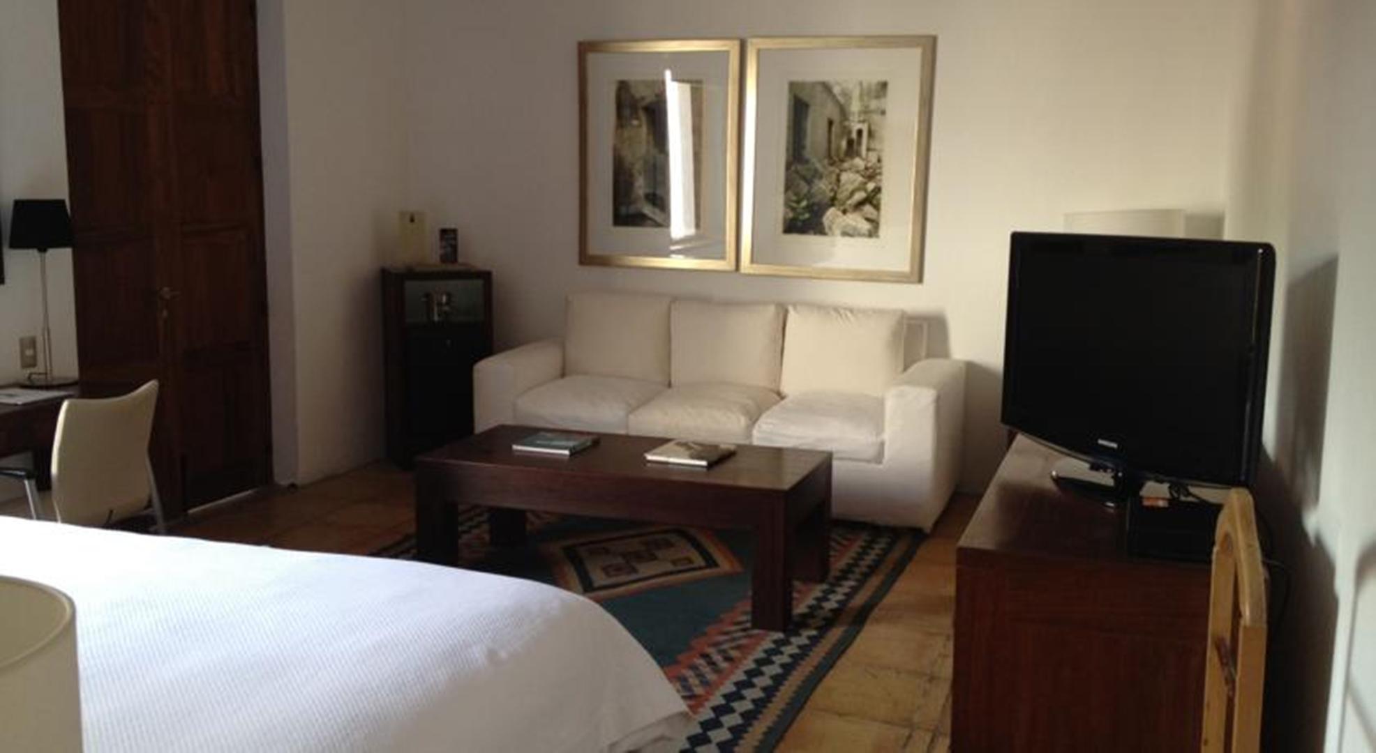 Hotel Boutique Casareyna Puebla Exterior foto A room at the hotel